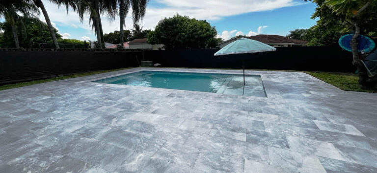 Choose the best pool decking material