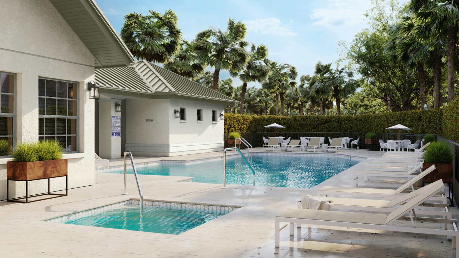 best time to build a pool in florida